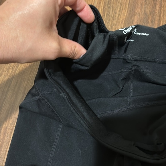 Sculpt Gap Leggings - Picture 4 of 5